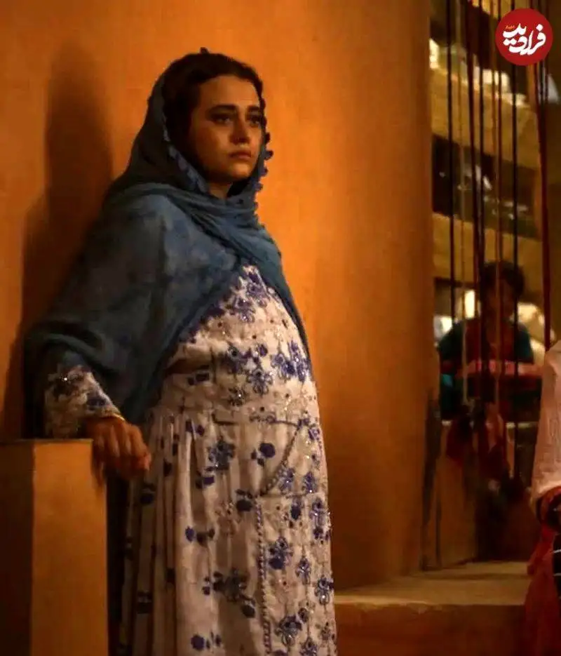 عکس سفر زمان - چهرۀ متفاوت (مومو) ی بچه مهندس در 25 سالگی در نقش دختر جنوبی