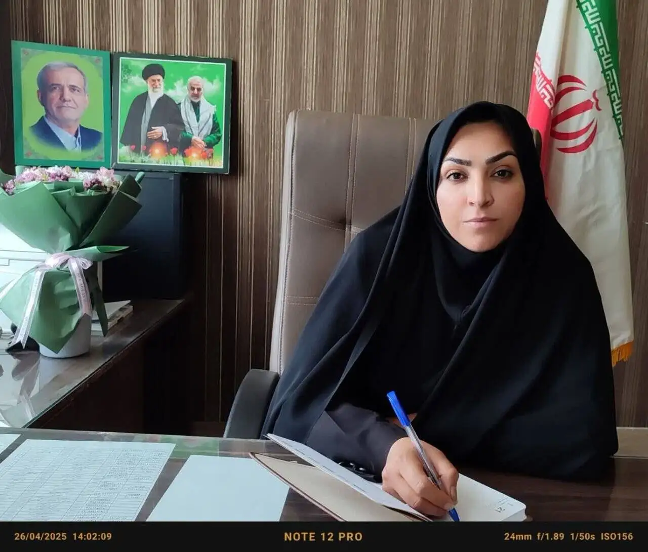 طلسم حضور زنان در مدیریت این منطقه شکست - نخستین بخشدار زن در خوشاب: می گویند روزنه امید باز شده