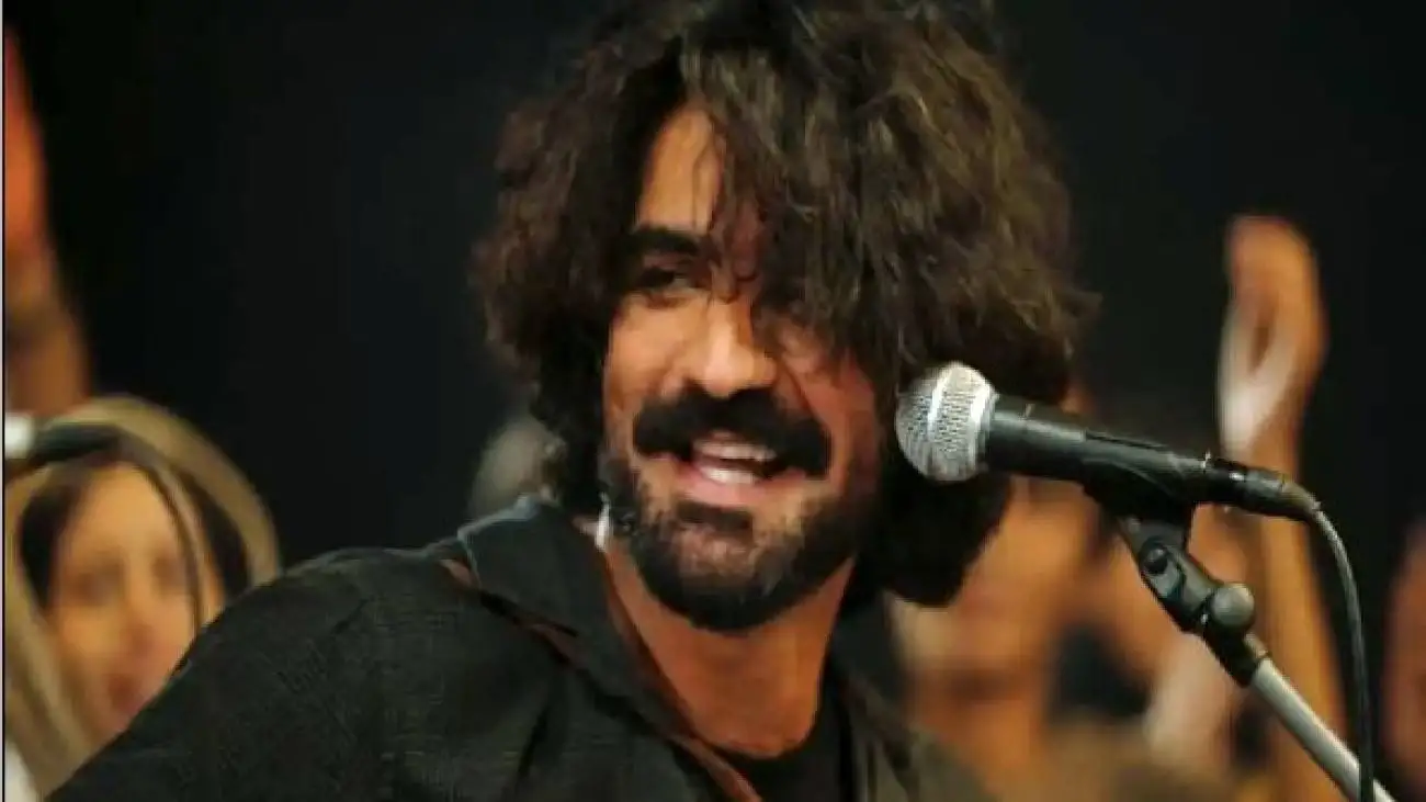 فیلم آواز احساسی - آرامش جانم هرشب نگرانم عرفان کنسرتو غرق عشق کرده - فوران احساس با این آواز