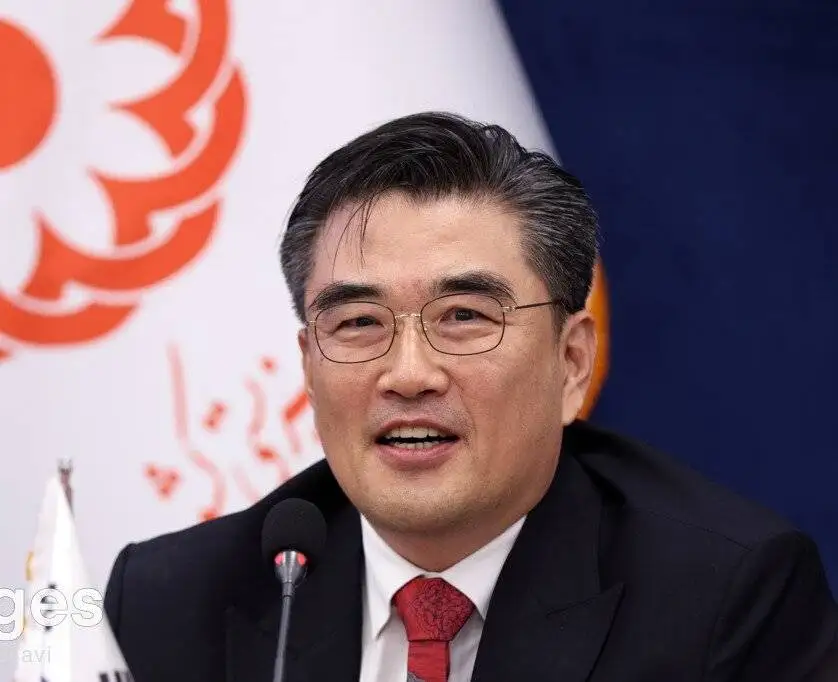 یک بحران جهانی، سه راهکار آسیایی