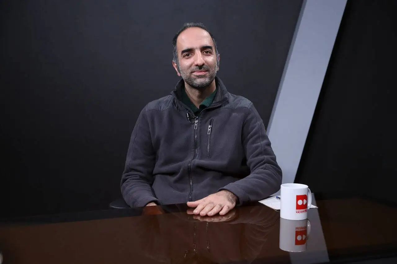 چهره های سیاسی در قاب مستندسازان - از محاکمه آزادی تا عبای سوخته