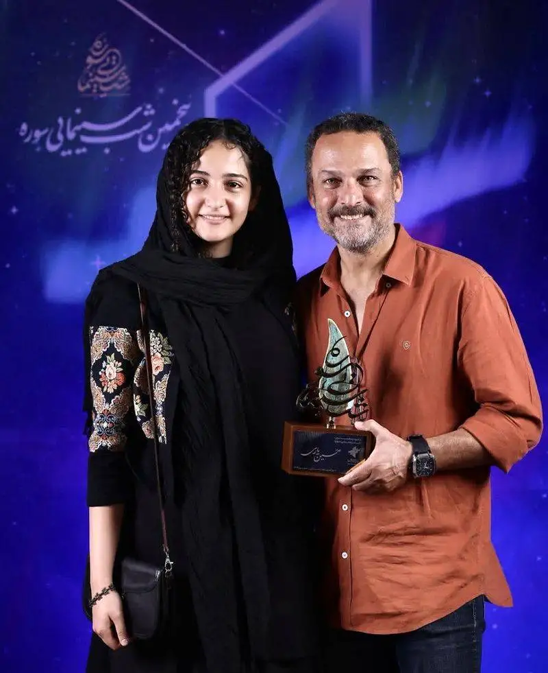 نخستین رونمایی حسین یاری بازیگر محبوب سریال هوش سیاه در از دخترش و زیبایی خیره کننده او - دخترش به مادرش رفته!