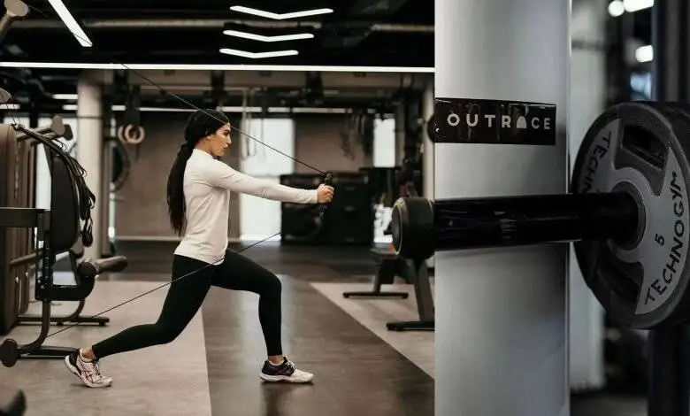 قوی بودن شکل جدید سلامت زنان است - چرا عضله سازی برای زنان مهم است؟