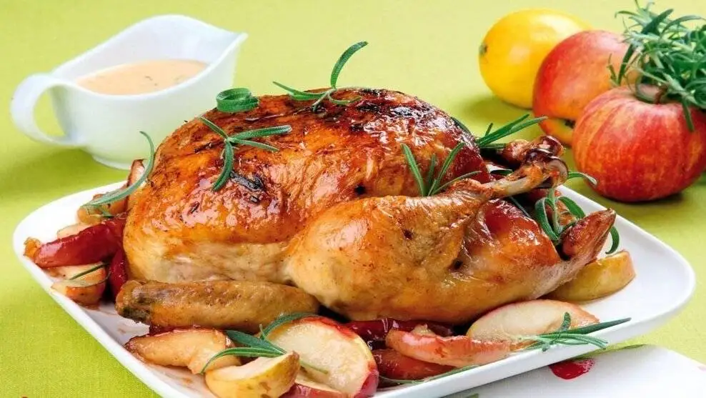 درست کردن مرغ شکم پر برای عید نوروز