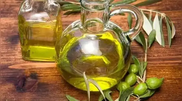 10 خوراکی مهم رژیم مدیترانه ای برای طول عمر بیشتر