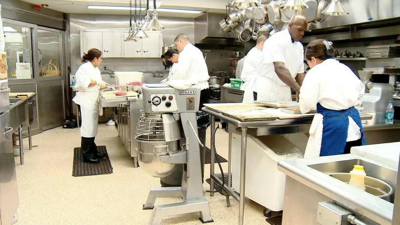 ترامپ این روزها چه غذاهایی می خورد ؟ + تصاویر - همه چیز درمورد آشپزخانه اختصاصی کاخ سفید